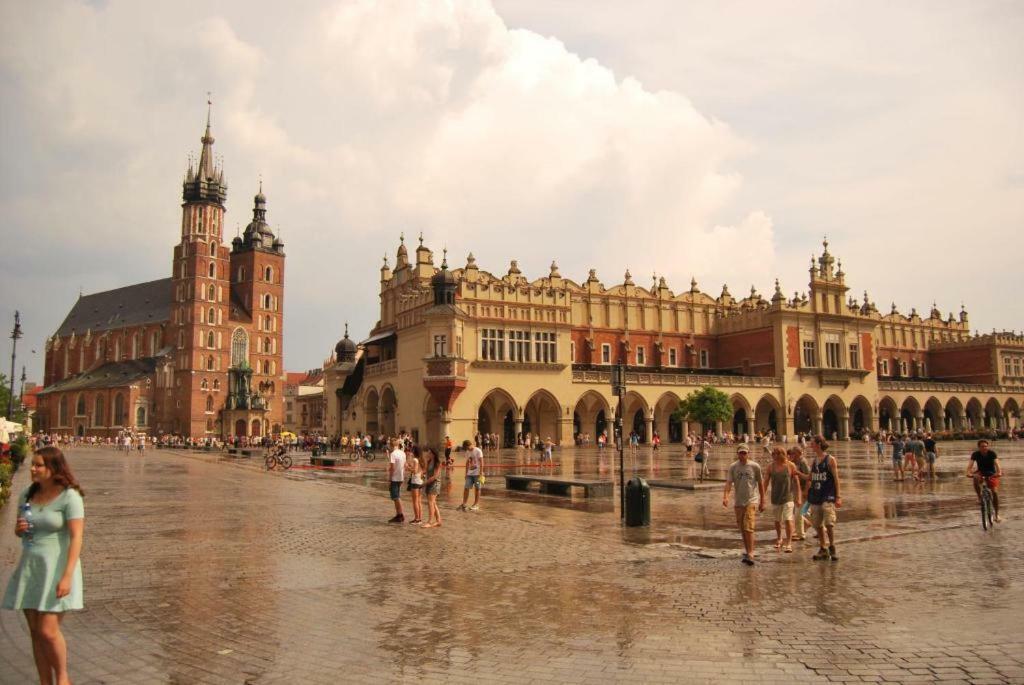 Art Pop In Cracow Lejlighed Kraków Eksteriør billede